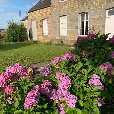 Les Chambres D'Hotes De Ranes Exterior photo