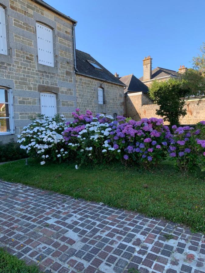 Les Chambres D'Hotes De Ranes Exterior photo